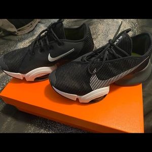 Nike women shoes